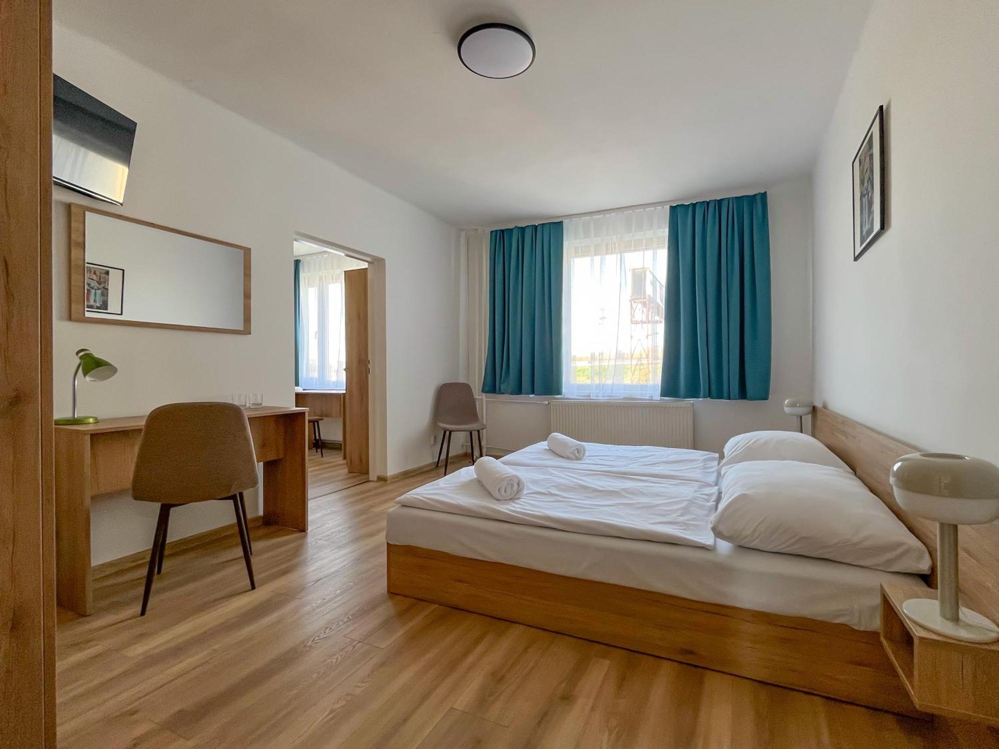 Am Motel Rimavská Sobota Buitenkant foto